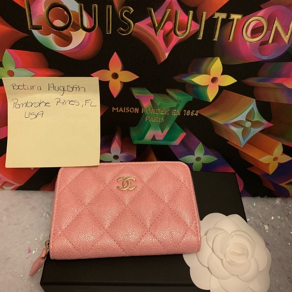 ❌SOLD❌19S iridescent pink zippy coin purse💕 - Picture 6 of 6